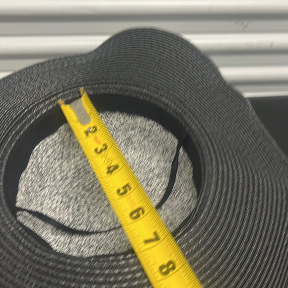 Women’s sun hat - Picture 11 of 11